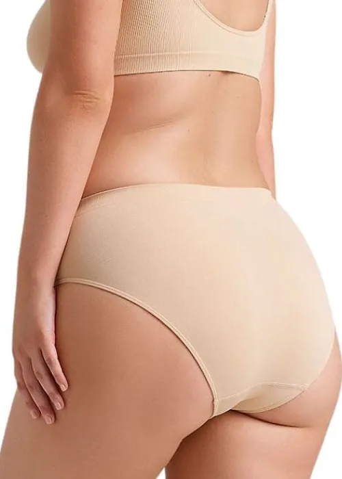 Hot Ambra Curvesque Hi Cut Brief