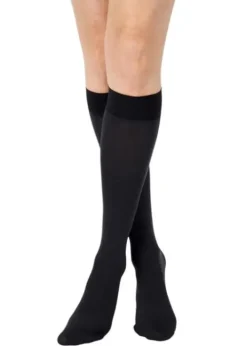 Store Aristoc 80 Denier Opaque Smooth Knee Highs Black
