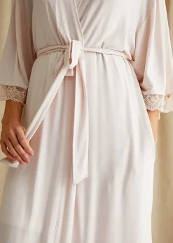 New Pretty You London Bamboo Lace Kimono Powder Puff