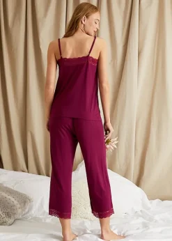 Discount Pretty You London Bamboo Lace Cami And Cropped Trouser Pyjama Set Bordeaux