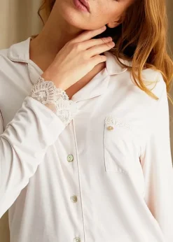 Cheap Pretty You London Bamboo Lace Pyjama Set Powder Puff